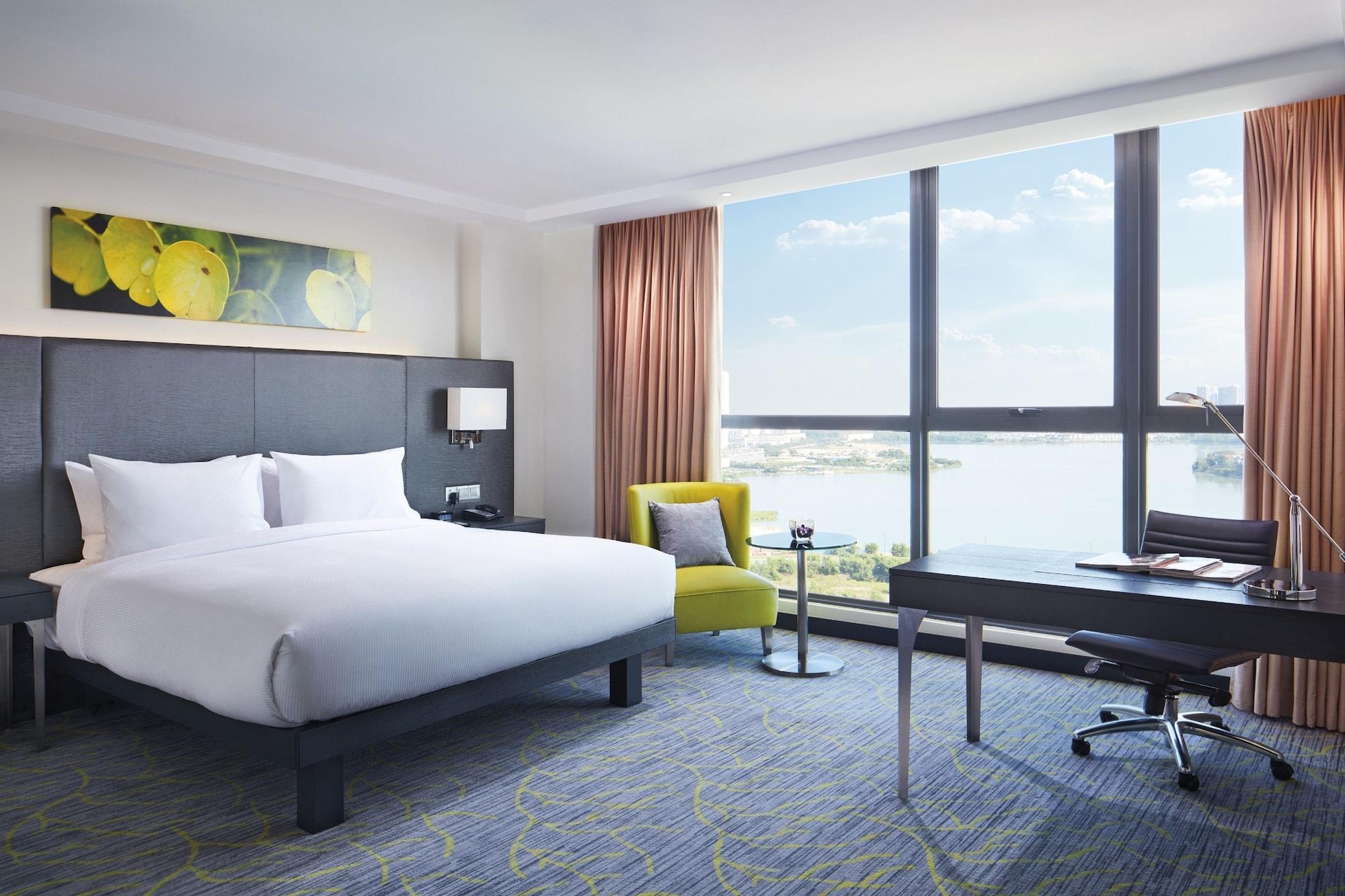 Hilton Garden Inn Puchong Dış mekan fotoğraf