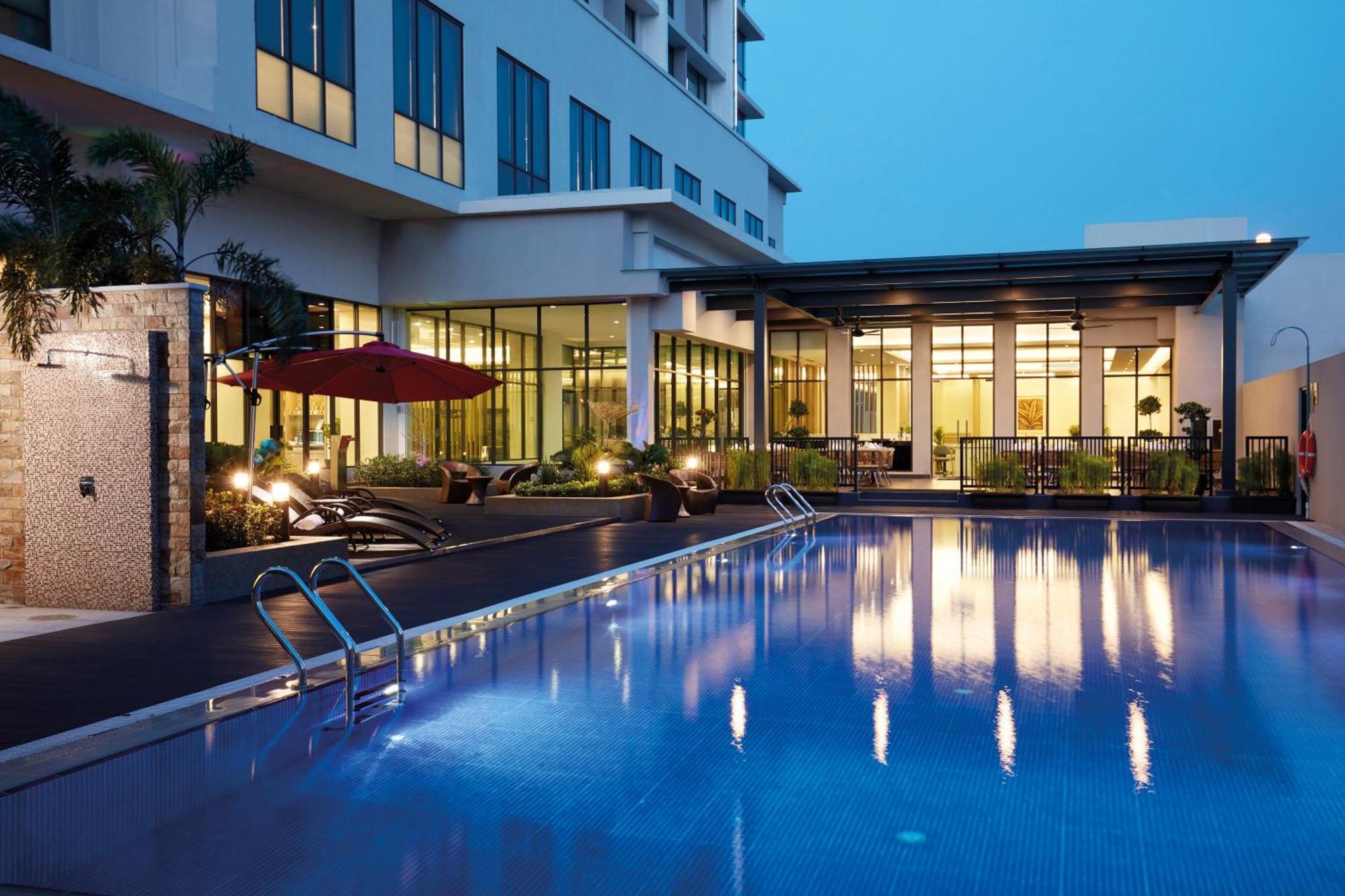 Hilton Garden Inn Puchong Dış mekan fotoğraf