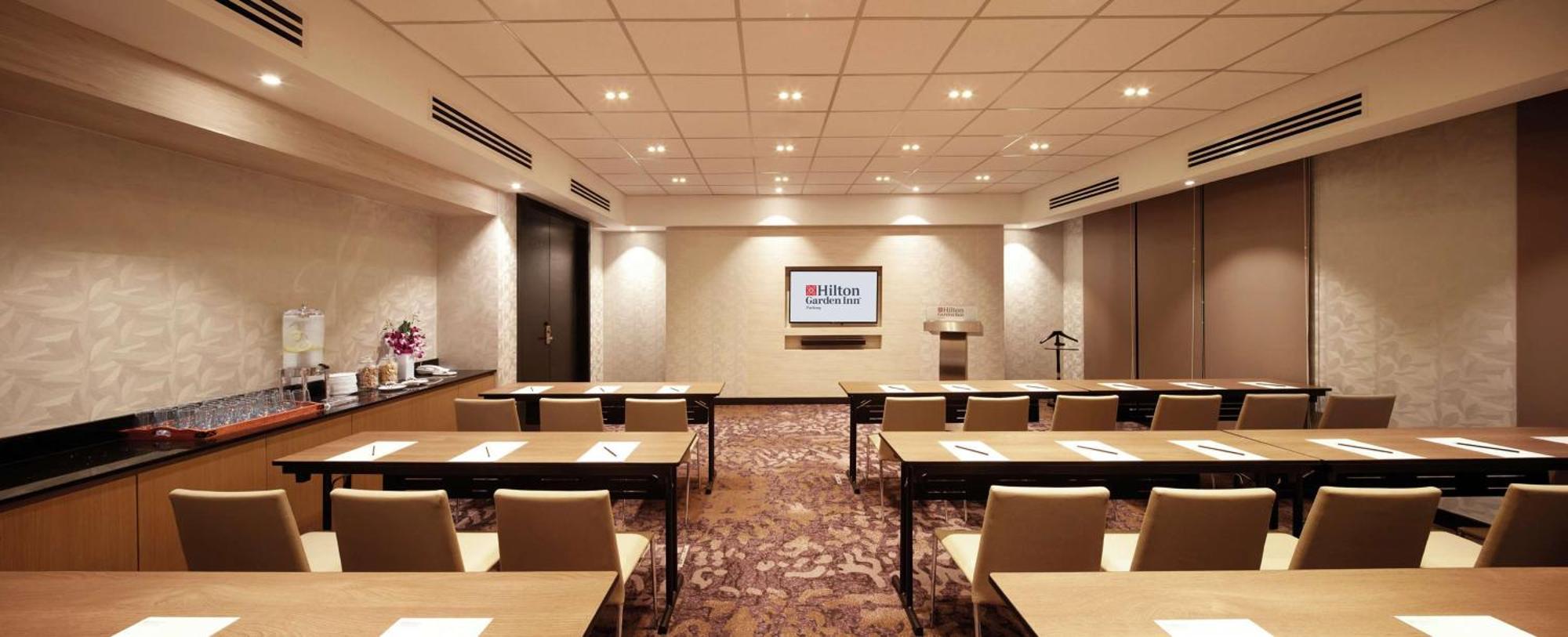 Hilton Garden Inn Puchong Dış mekan fotoğraf